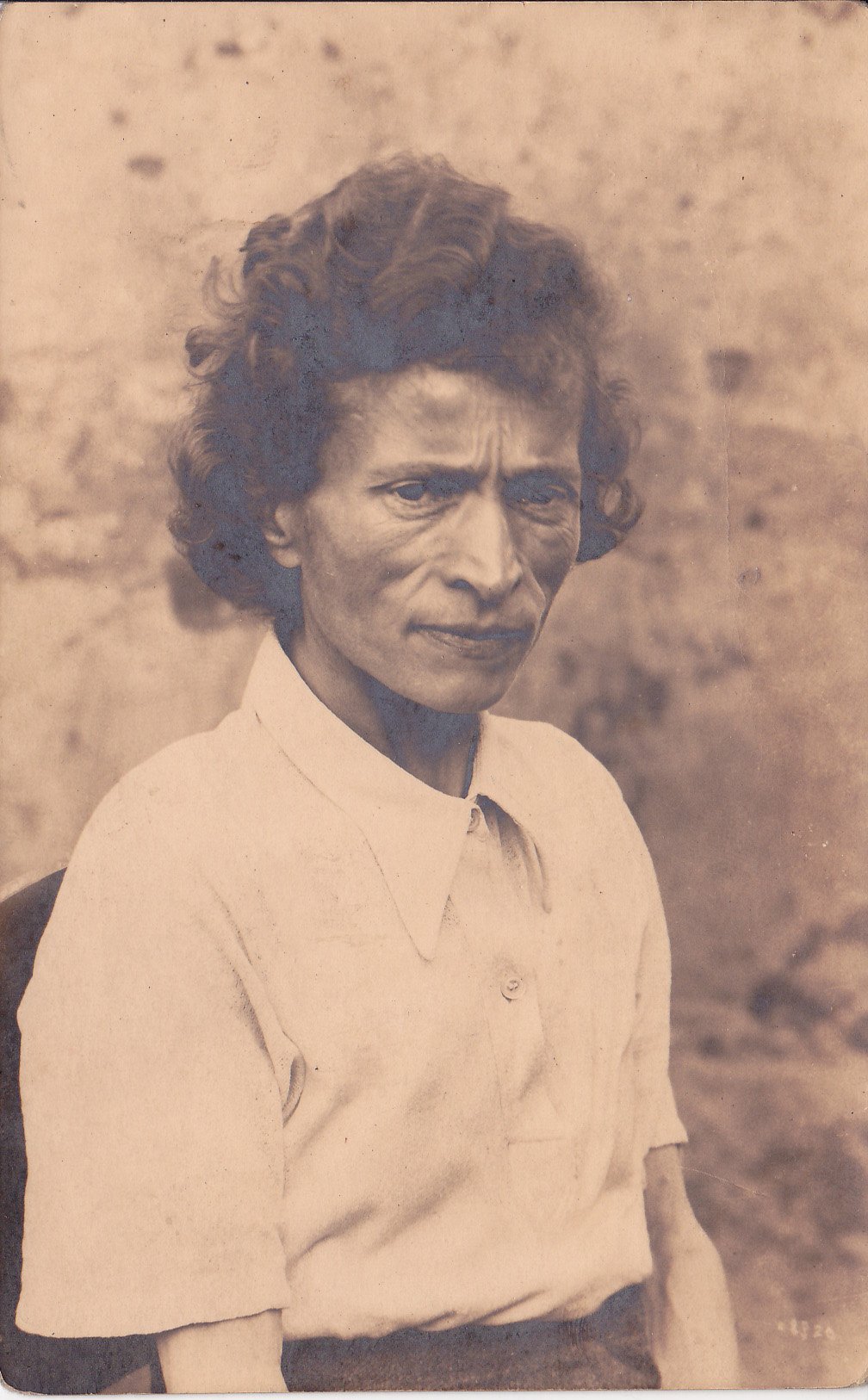 Poels bij haar bevrijding in 1945